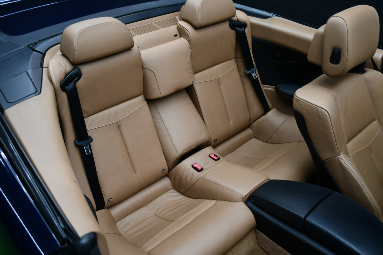 BMW 6-Series 650i Convertible 2010