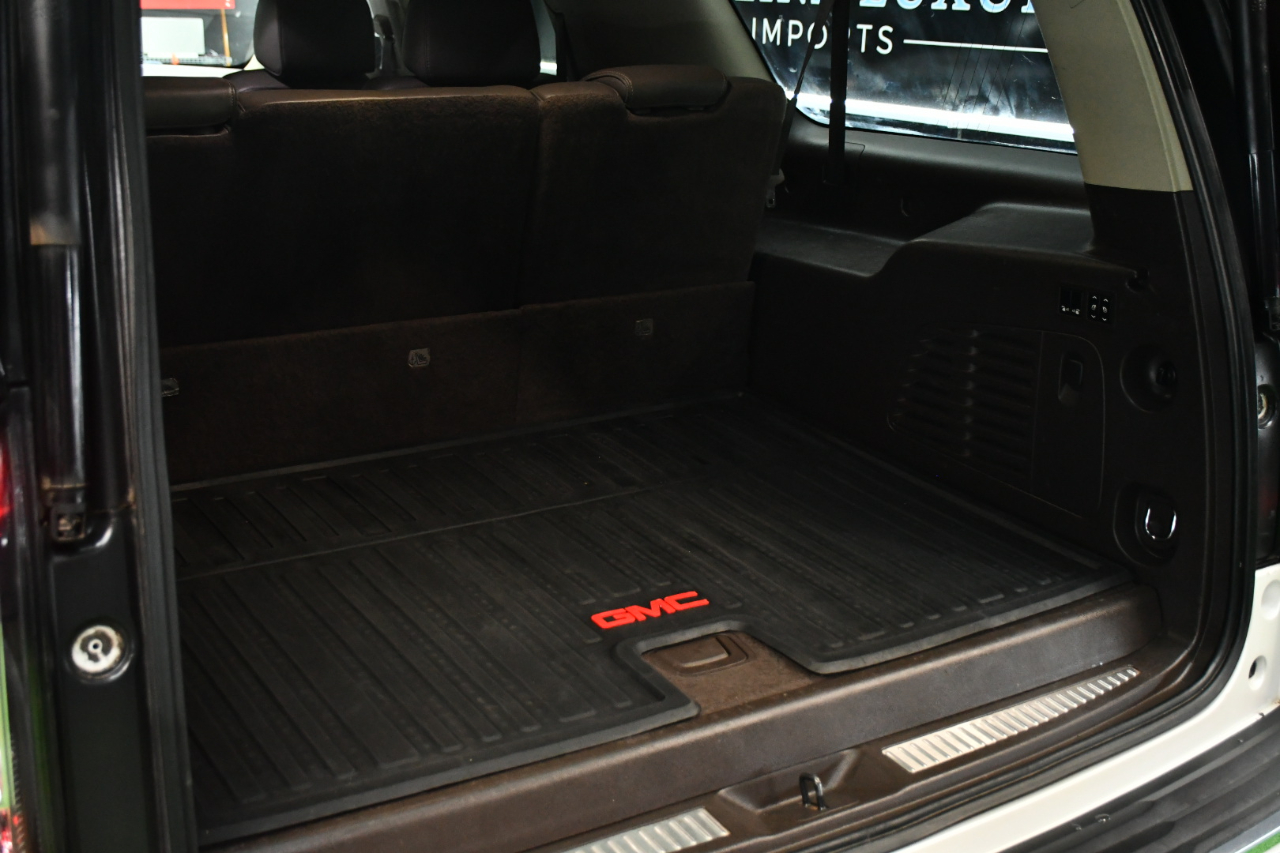 GMC Yukon XL Denali 4WD 2016