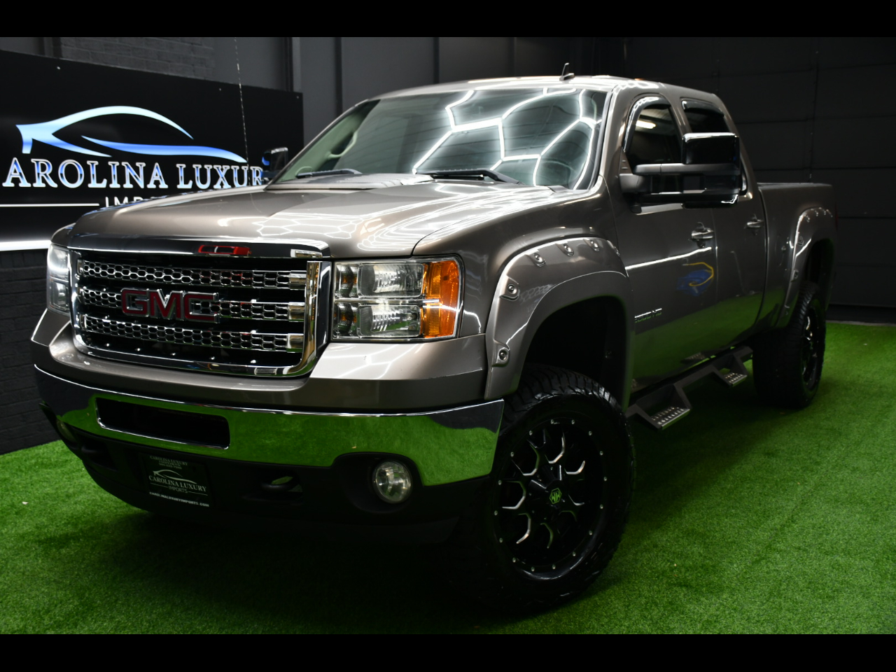 GMC Sierra 2500HD SLT Crew Cab 4WD 2013