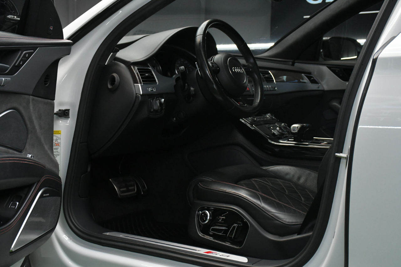 Audi S8 4.0 Sedan quattro Tiptronic 2017