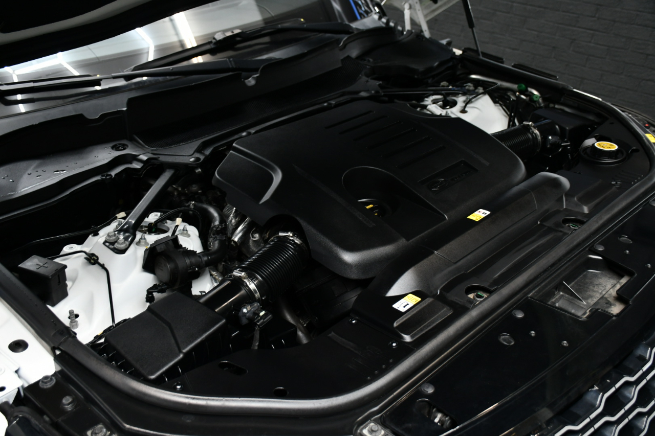 Land Rover Range Rover P400 HSE Hybrid 2020