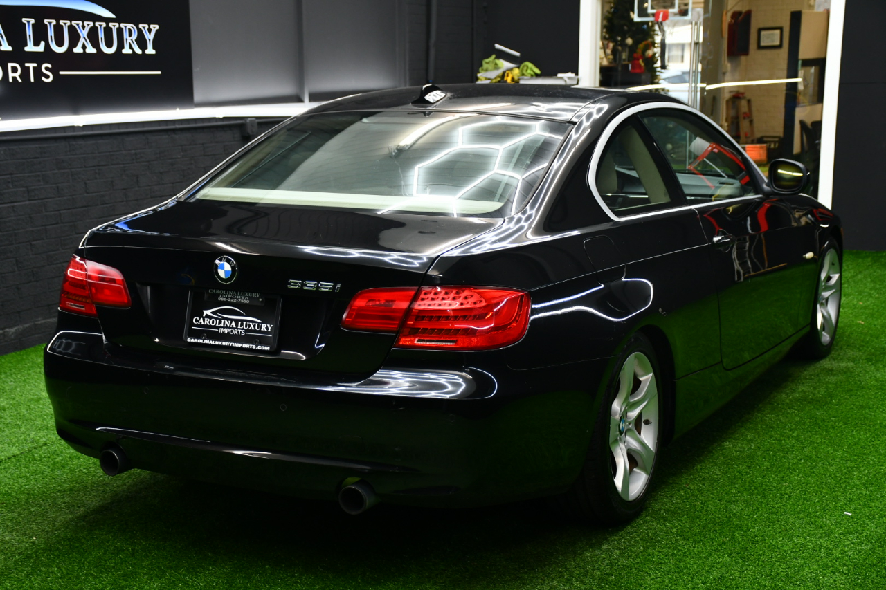 BMW 3-Series 335i Coupe 2011