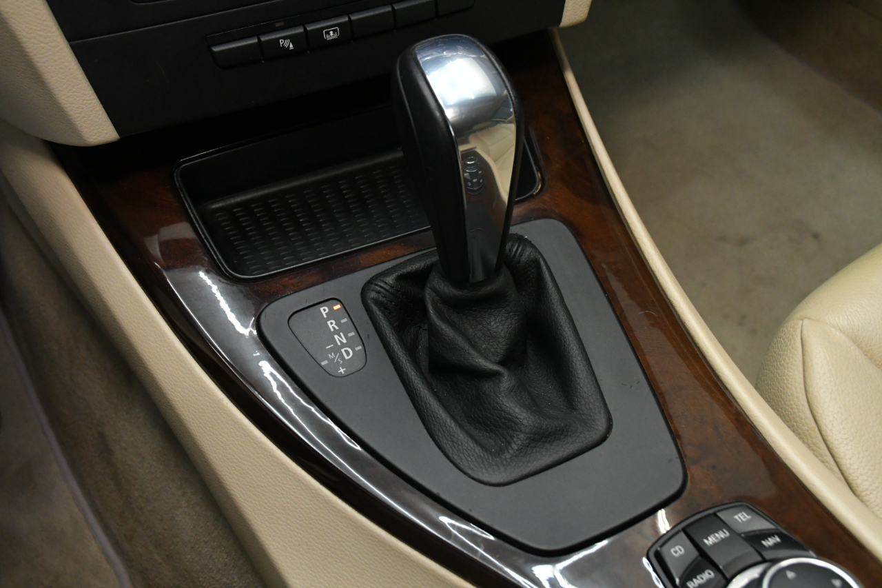 BMW 3-Series 335i Coupe 2011