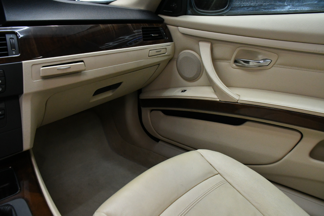 BMW 3-Series 335i Coupe 2011