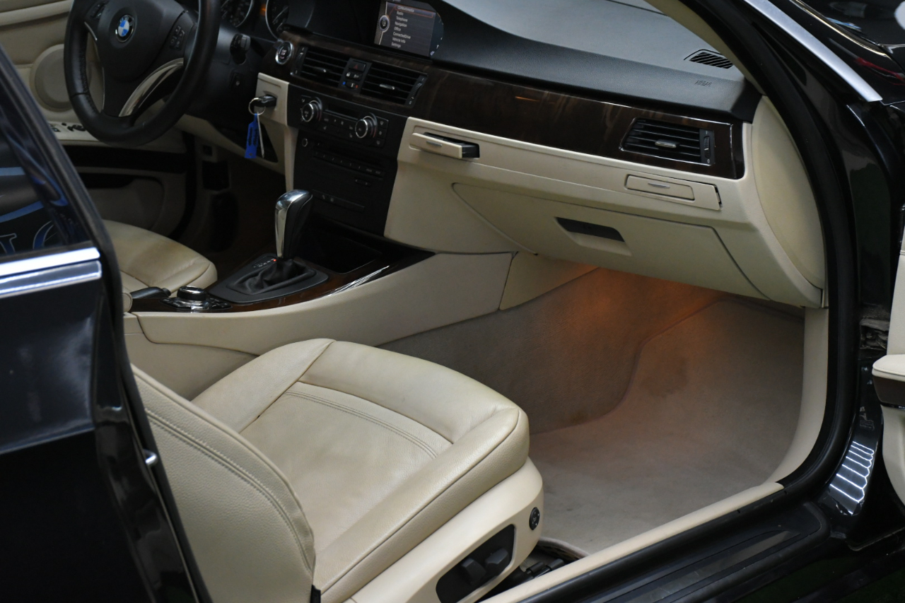 BMW 3-Series 335i Coupe 2011