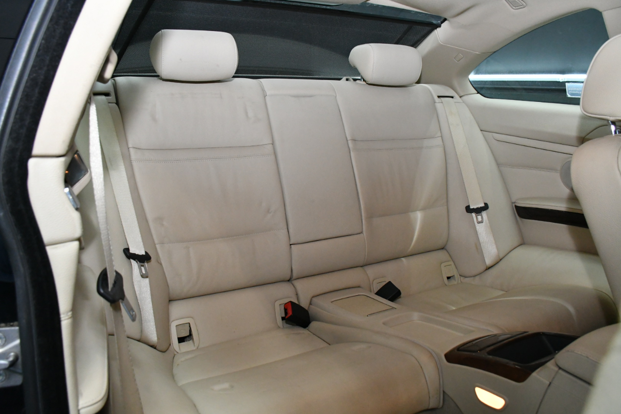 BMW 3-Series 335i Coupe 2011