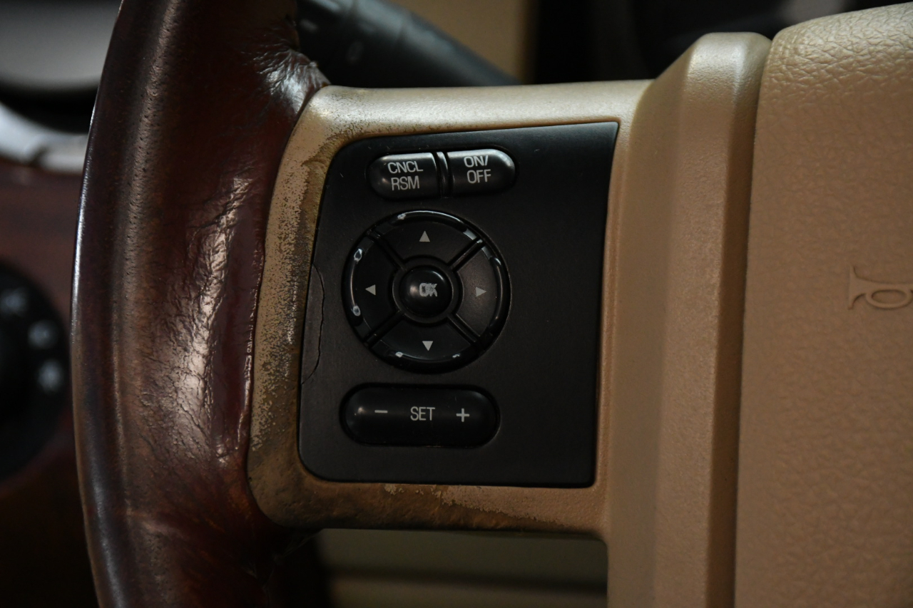 Ford F-250 SD King Ranch Crew Cab 4WD 2014