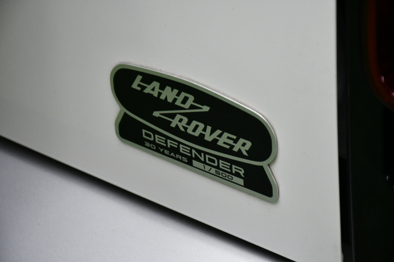 Land Rover Defender 110 S 2023