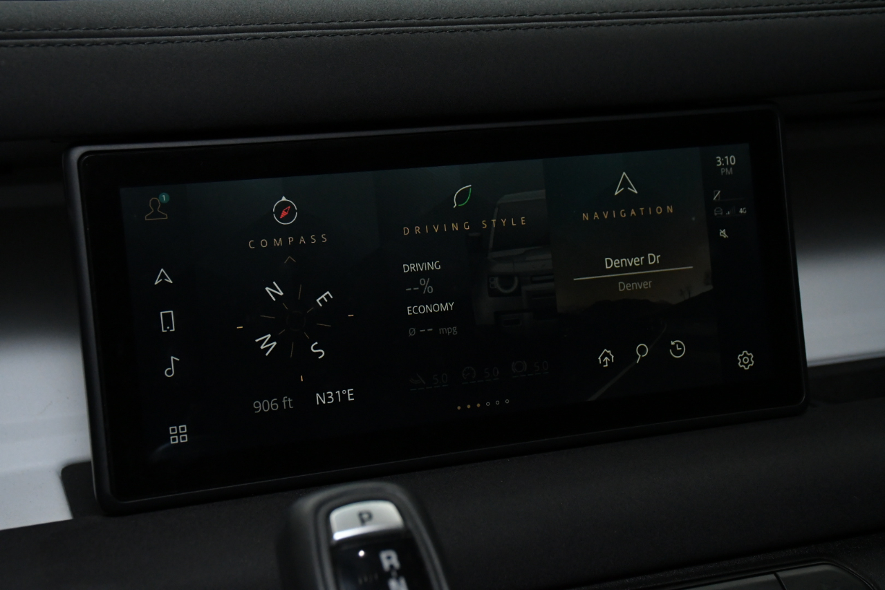 Land Rover Defender 110 S 2023