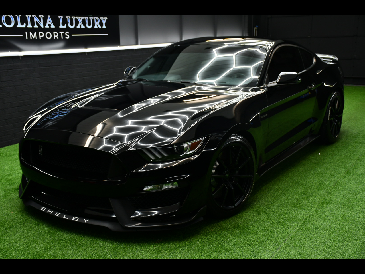 Ford Shelby GT350 Base 2017