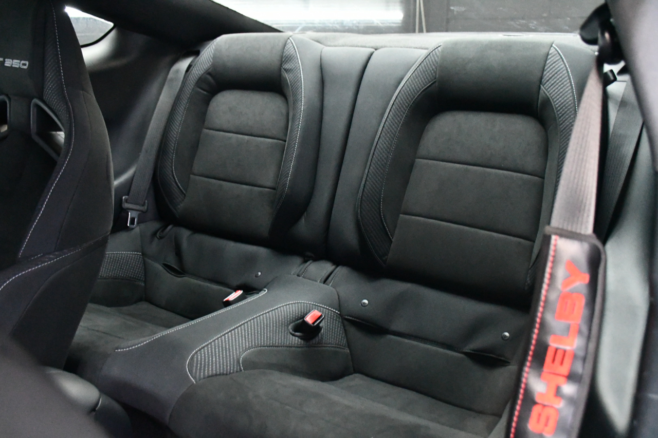 Ford Shelby GT350 Base 2017