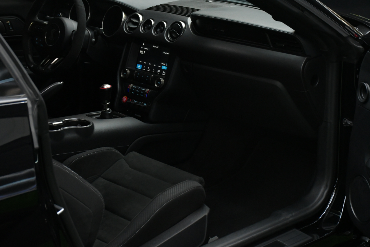 Ford Shelby GT350 Base 2017