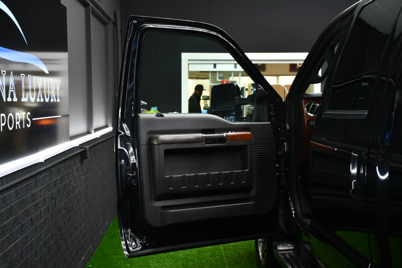 Ford F-350 SD King Ranch Crew Cab Long Bed 4WD 2015