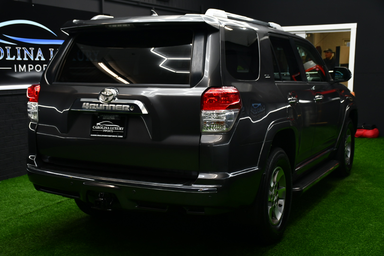 Toyota 4Runner SR5 2WD 2013