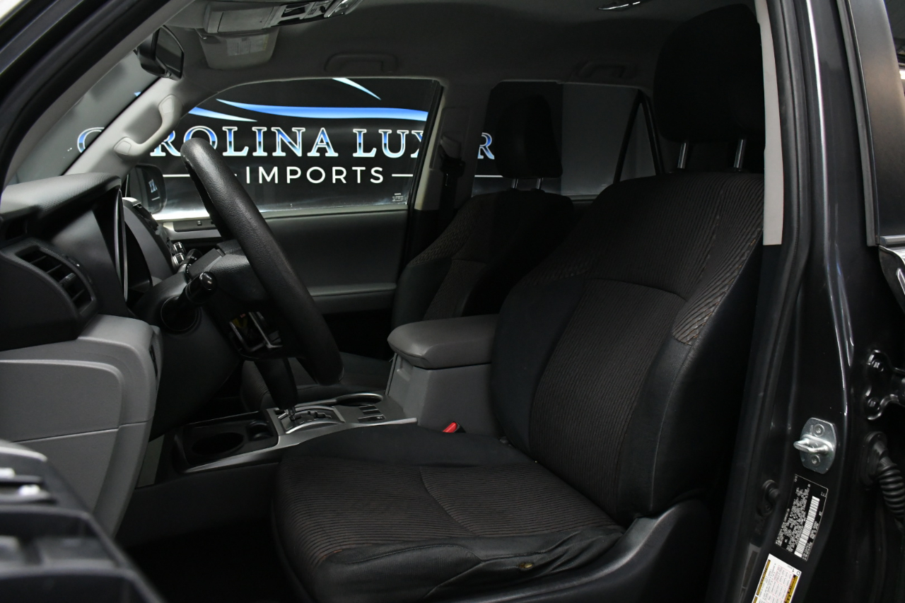 Toyota 4Runner SR5 2WD 2013