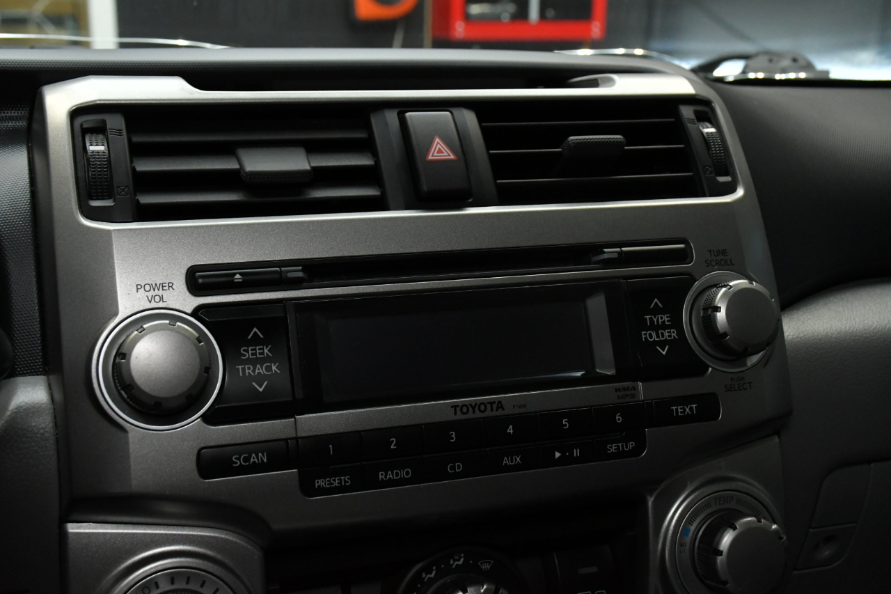 Toyota 4Runner SR5 2WD 2013