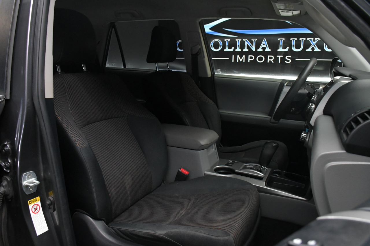 Toyota 4Runner SR5 2WD 2013