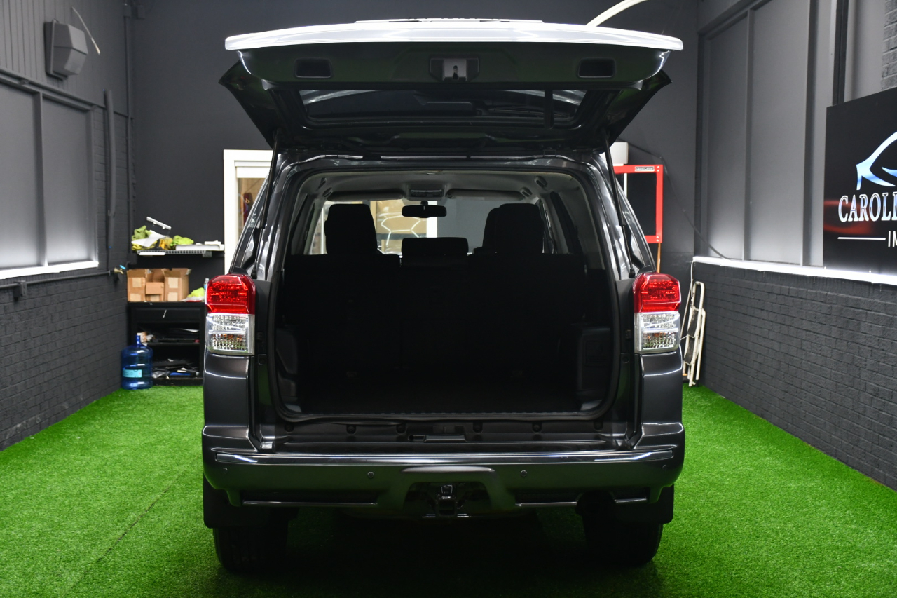 Toyota 4Runner SR5 2WD 2013