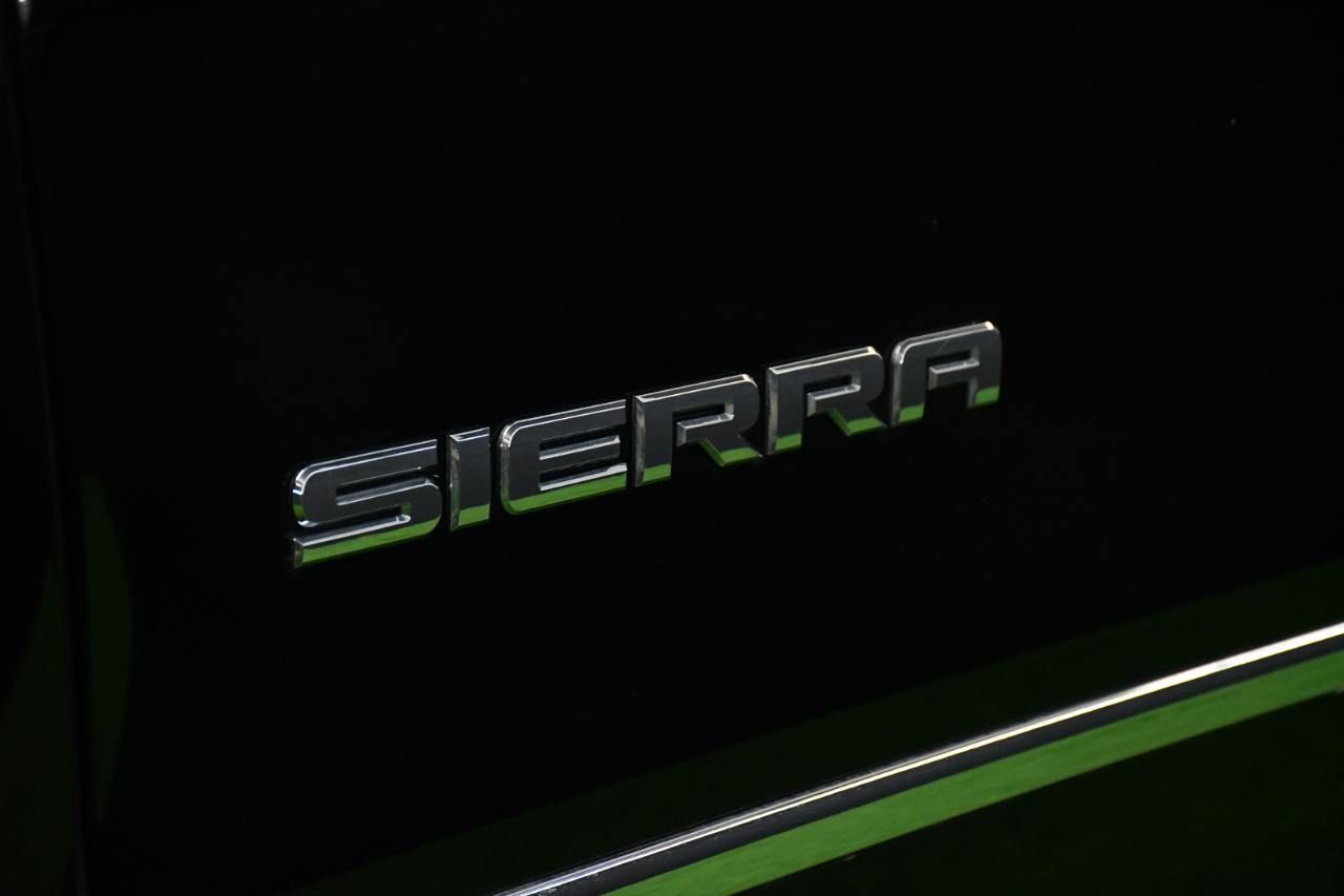 GMC Sierra 1500 SLT Crew Cab Short Box 4WD 2018