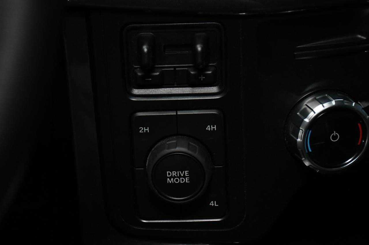 Ford F-150 XLT 4WD SuperCrew 5.5' Box 2023