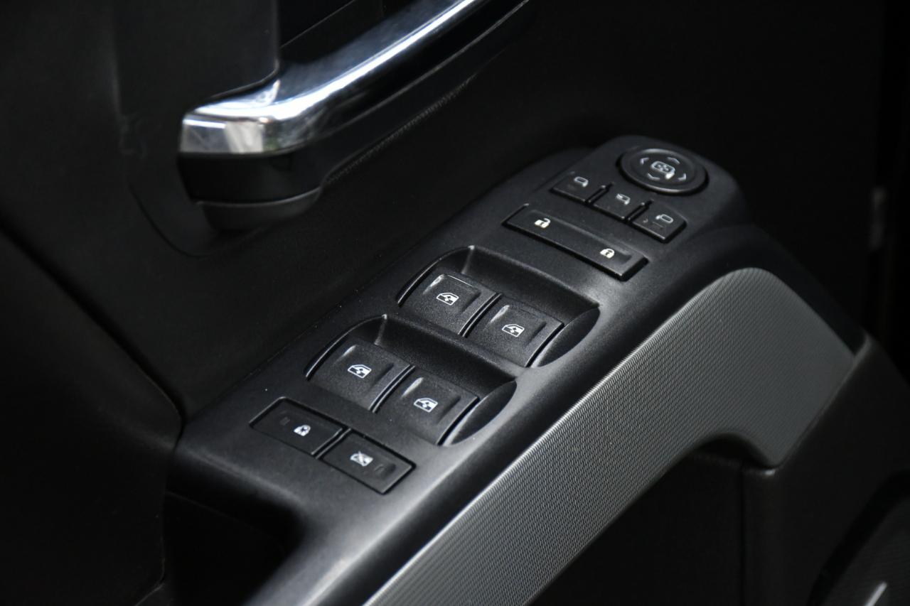 Chevrolet Silverado 2500HD LTZ Crew Cab Long Box 4WD 2015