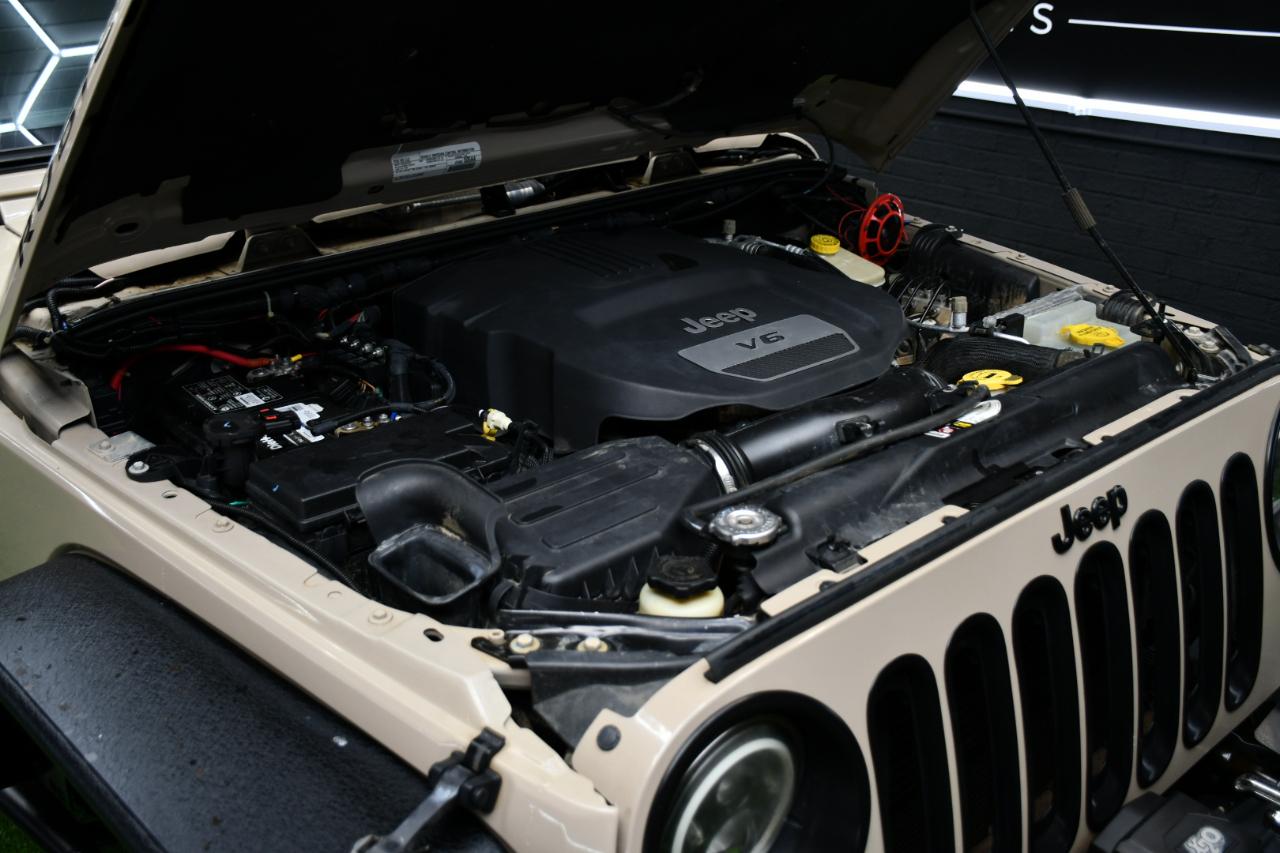 Jeep Wrangler Unlimited Rubicon 4WD 2016