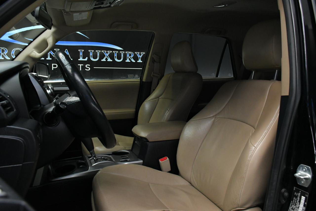 Toyota 4Runner SR5 2WD 2015