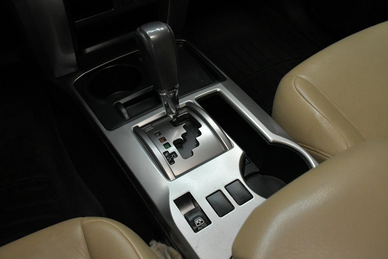 Toyota 4Runner SR5 2WD 2015