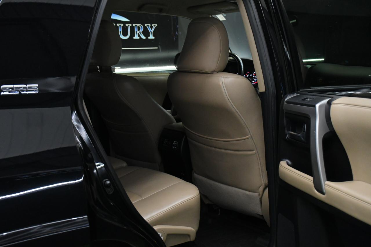 Toyota 4Runner SR5 2WD 2015