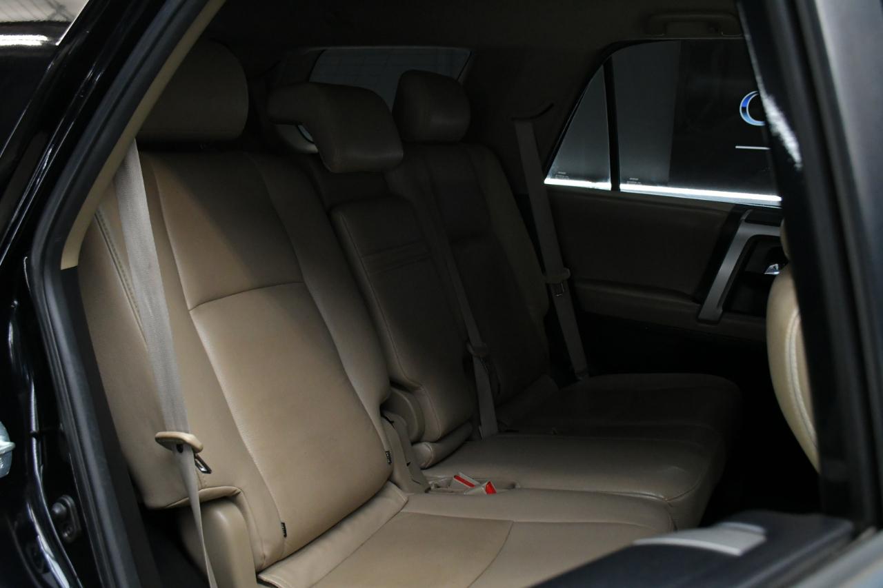 Toyota 4Runner SR5 2WD 2015