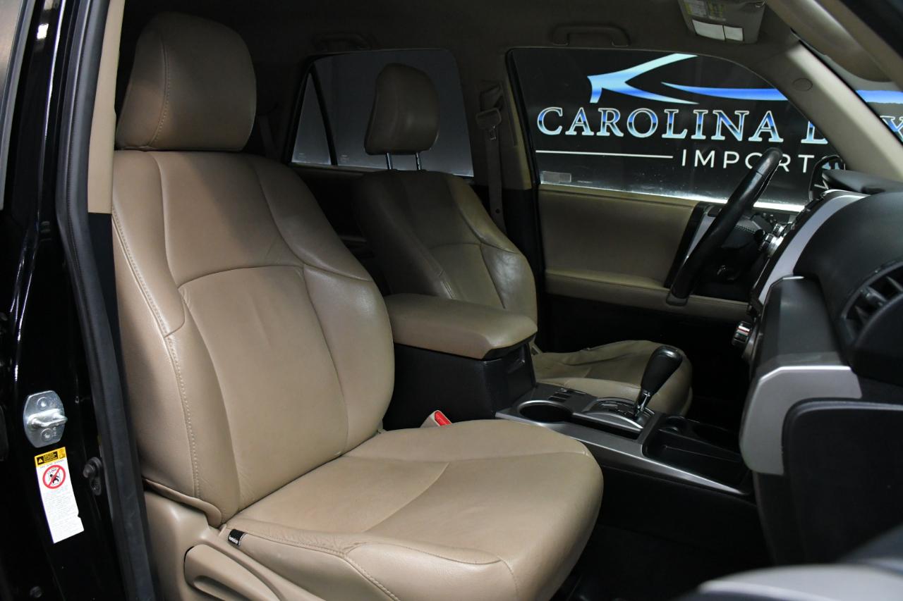 Toyota 4Runner SR5 2WD 2015