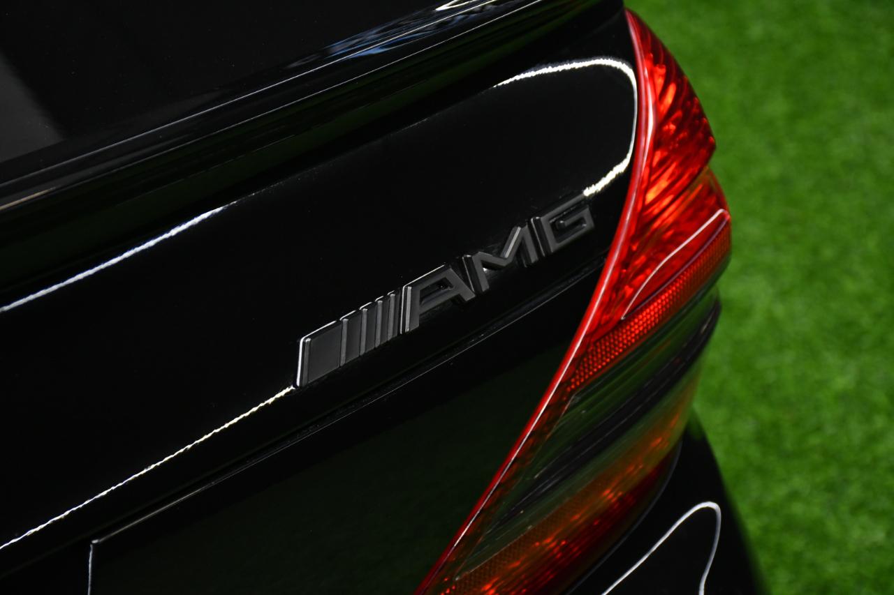 Mercedes-Benz SL-Class SL63 AMG 2011