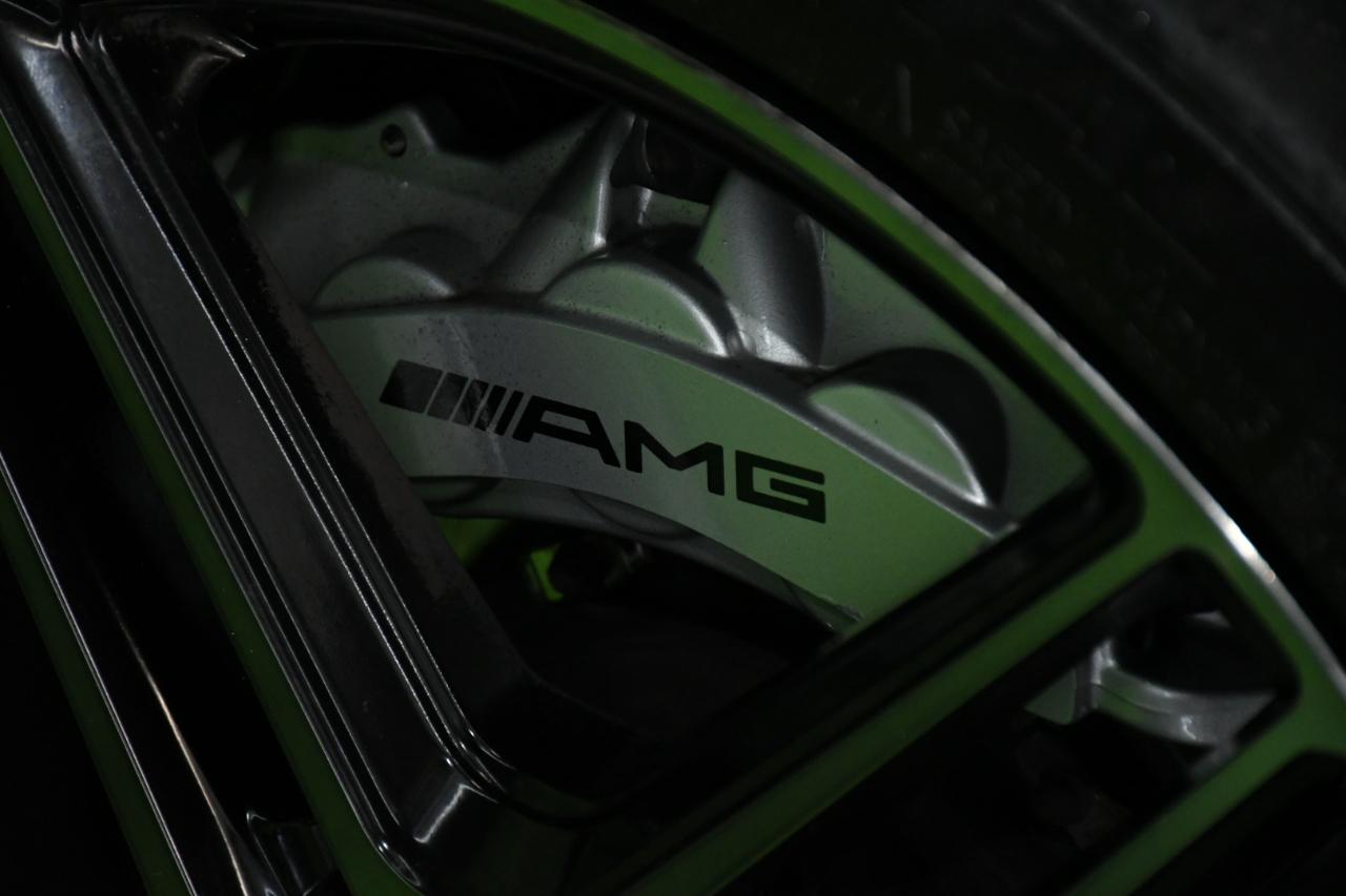 Mercedes-Benz SL-Class SL63 AMG 2011