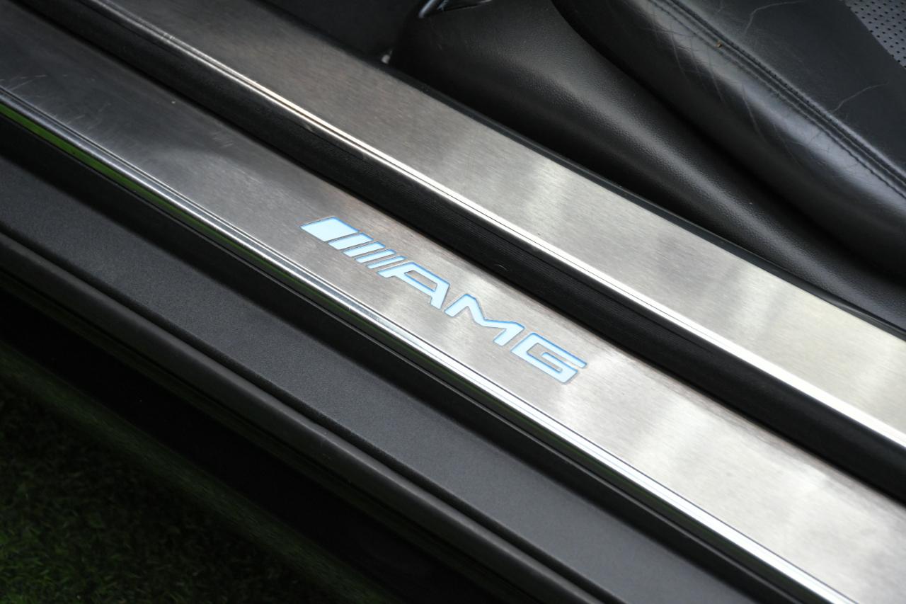 Mercedes-Benz SL-Class SL63 AMG 2011