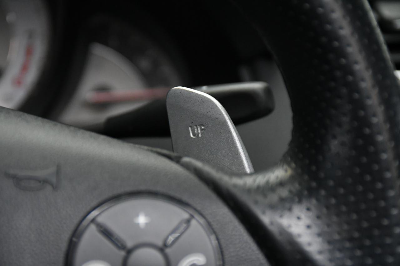 Mercedes-Benz SL-Class SL63 AMG 2011