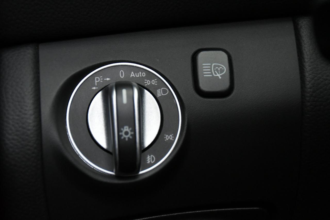 Mercedes-Benz SL-Class SL63 AMG 2011