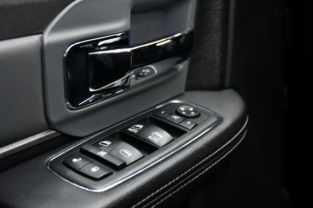 RAM 2500 Power Wagon Crew Cab SWB 4WD 2017