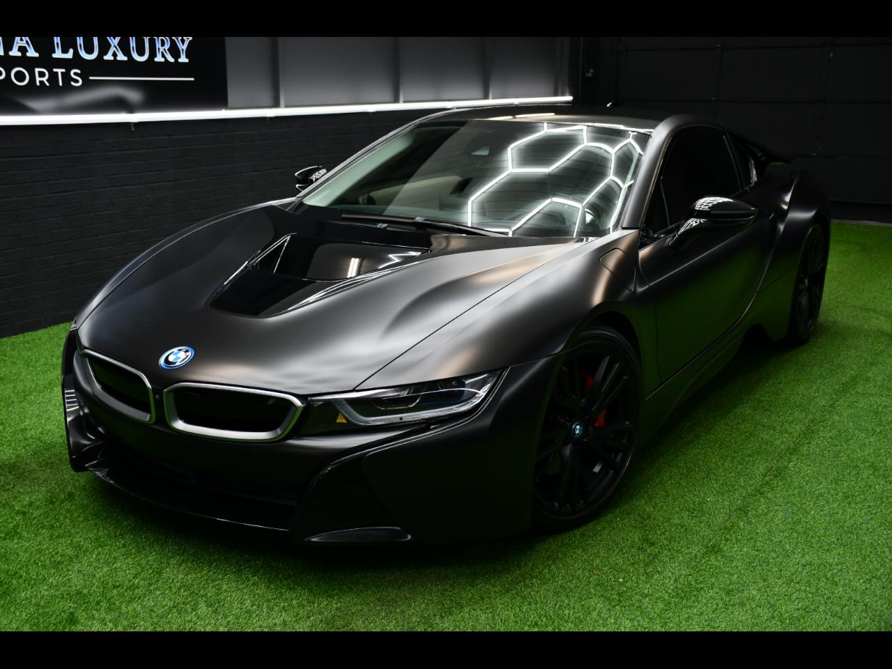 2016 BMW i8 2D Coupe