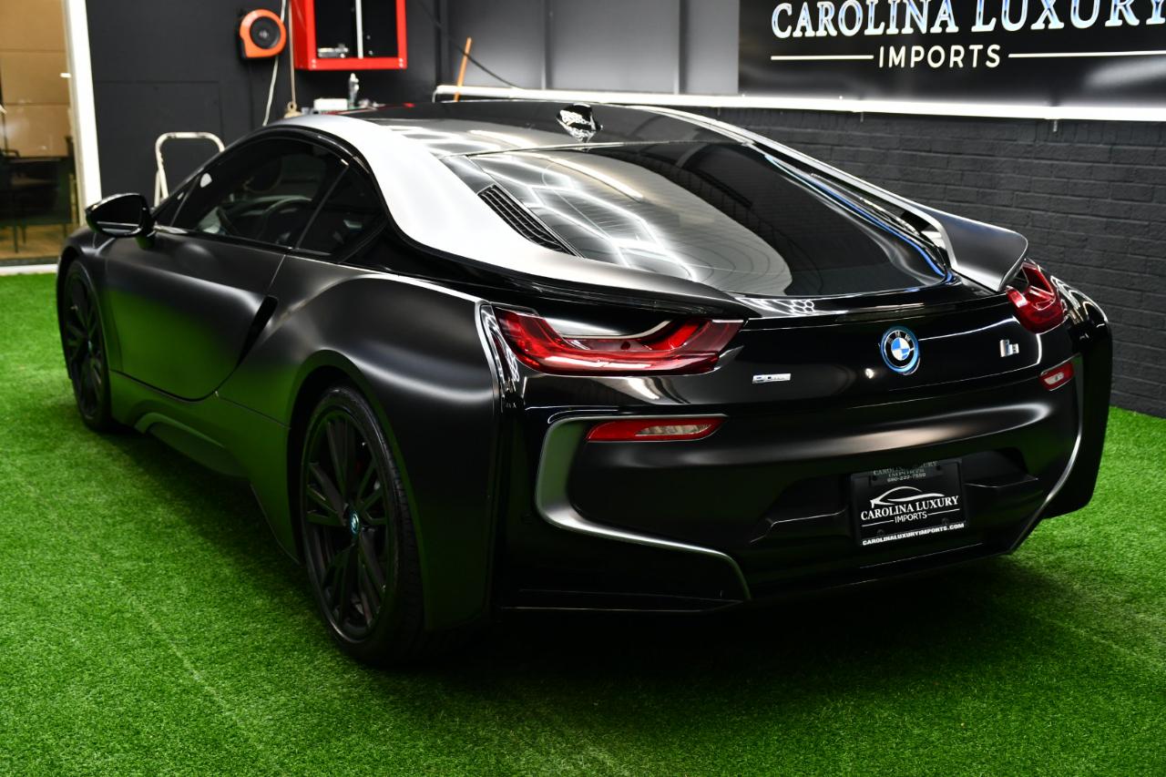 BMW i8 2D Coupe 2016