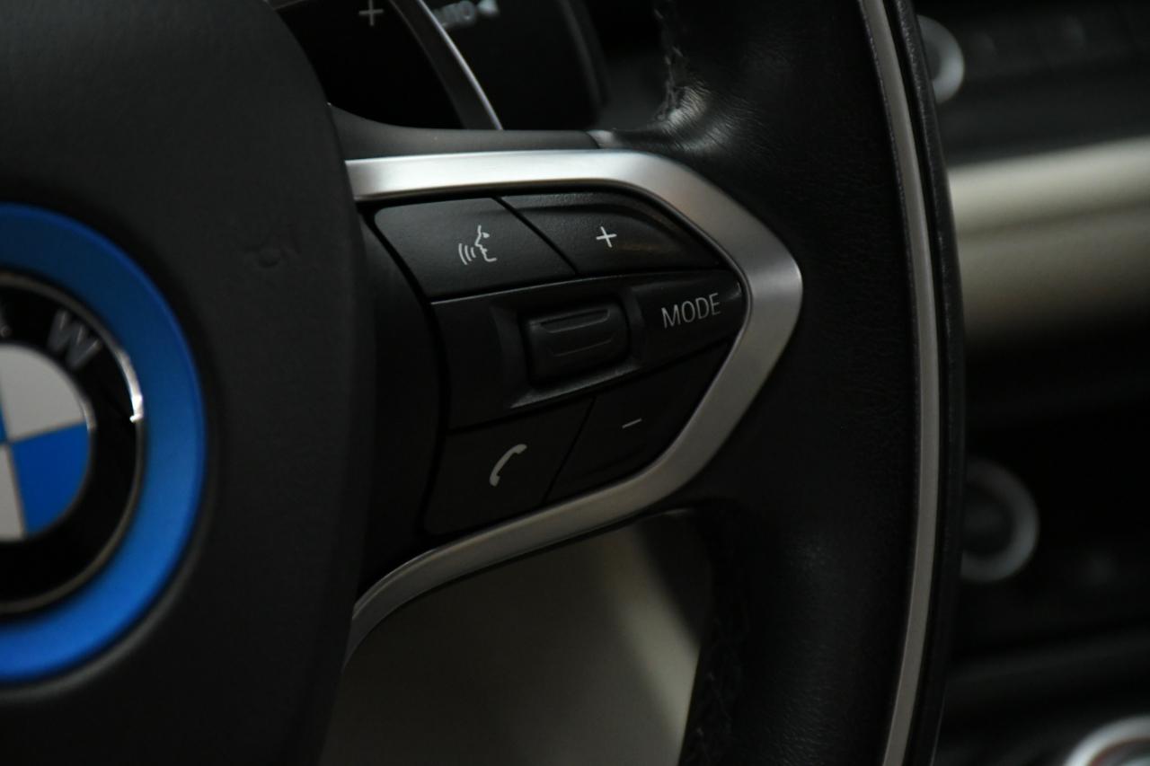 BMW i8 2D Coupe 2016