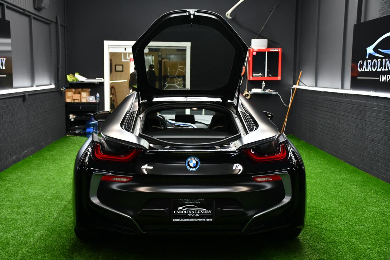 BMW i8 2D Coupe 2016