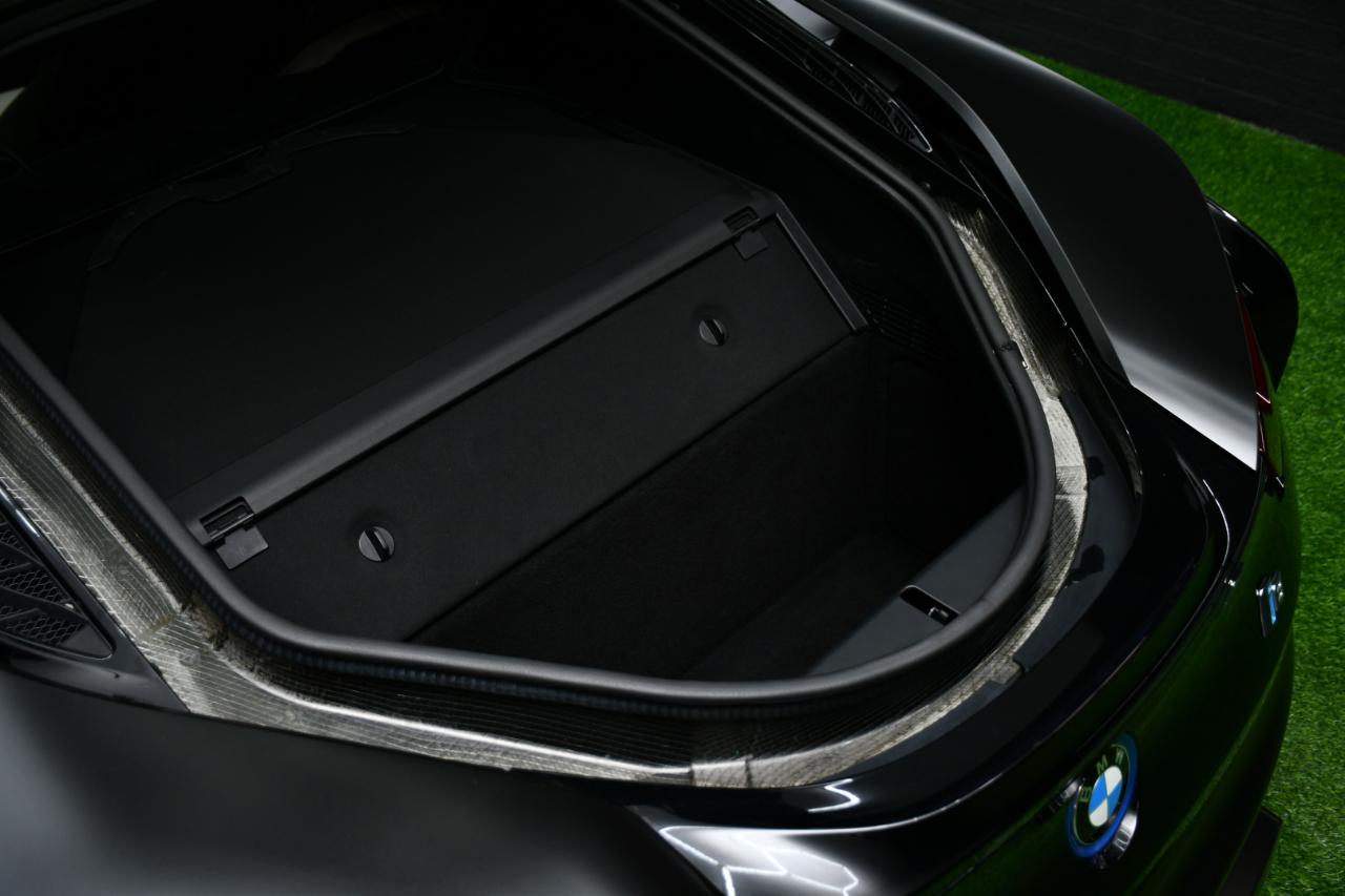 BMW i8 2D Coupe 2016