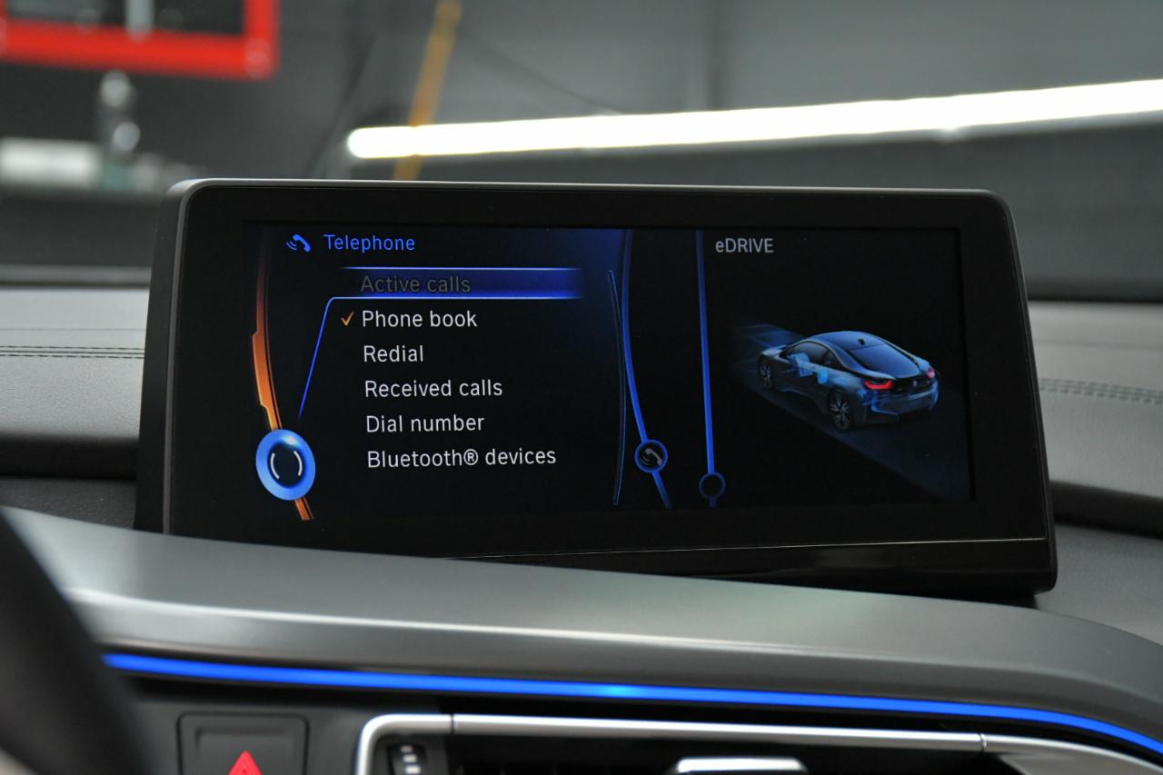 BMW i8 2D Coupe 2016