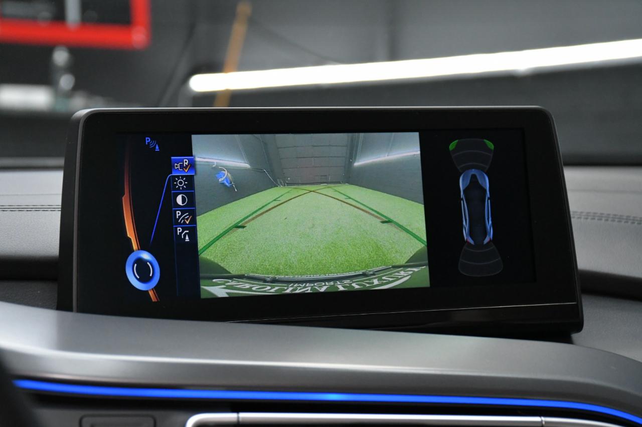 BMW i8 2D Coupe 2016