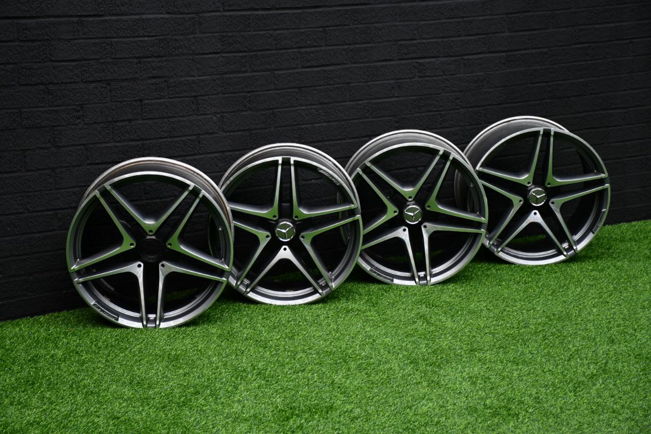 Mercedes-Benz C-Class C63 AMG-S Sedan 2015