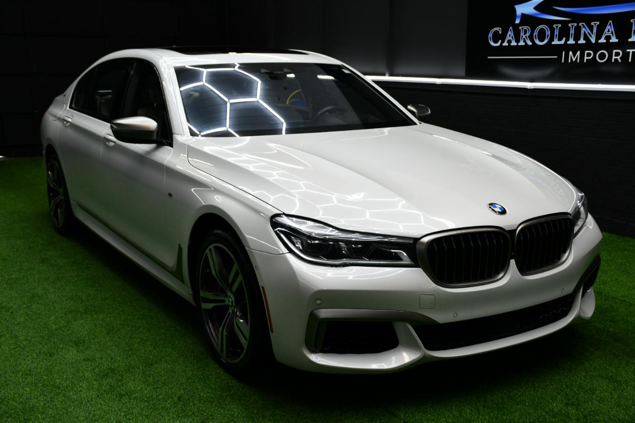 BMW 7-Series M760i xDrive 2018