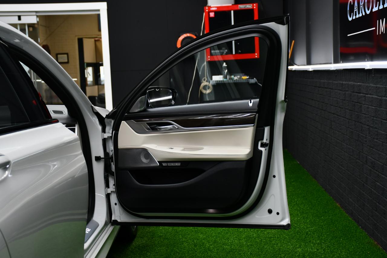 BMW 7-Series M760i xDrive 2018