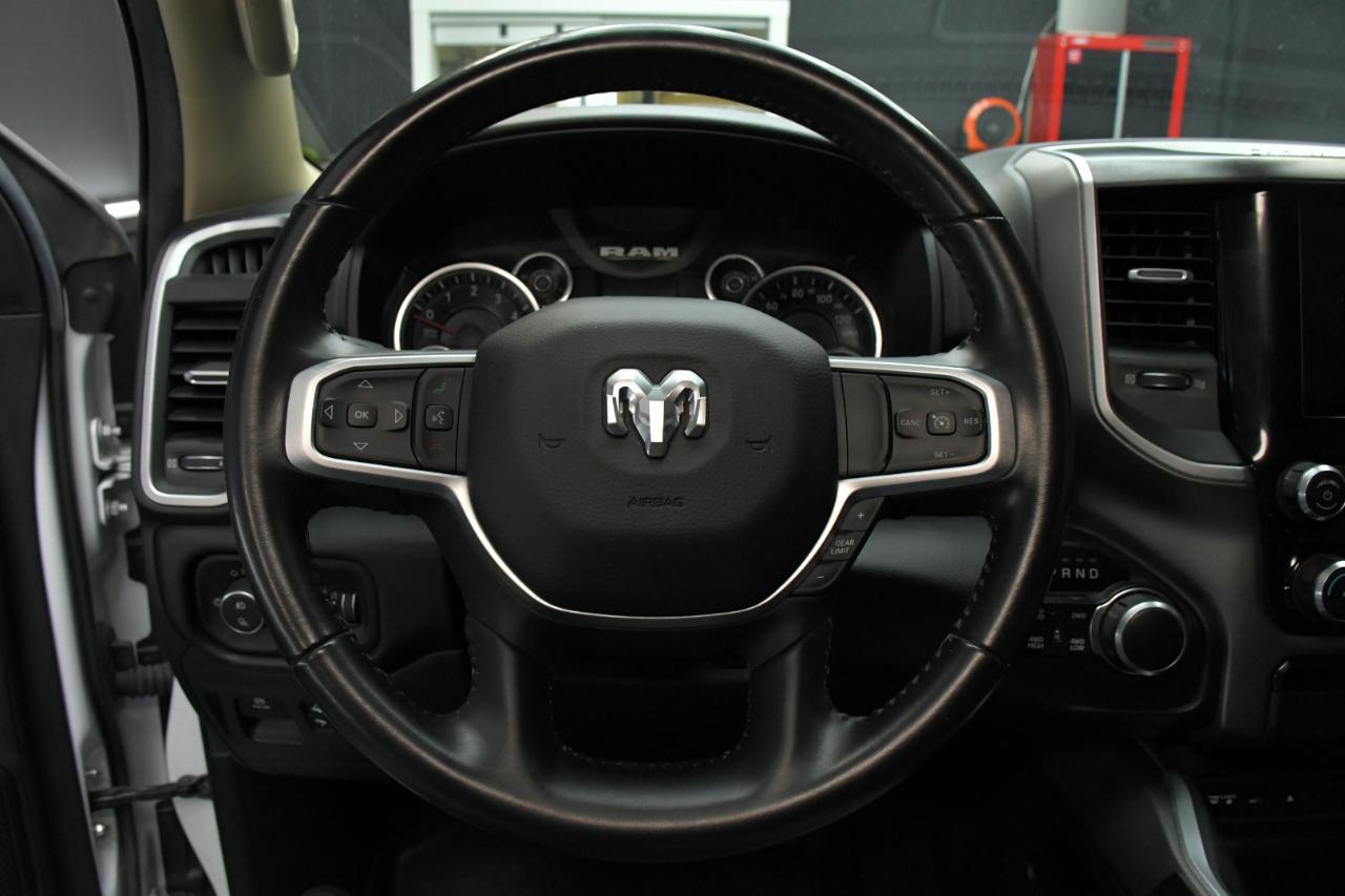 RAM 1500 Big Horn Crew Cab SWB 4WD 2019