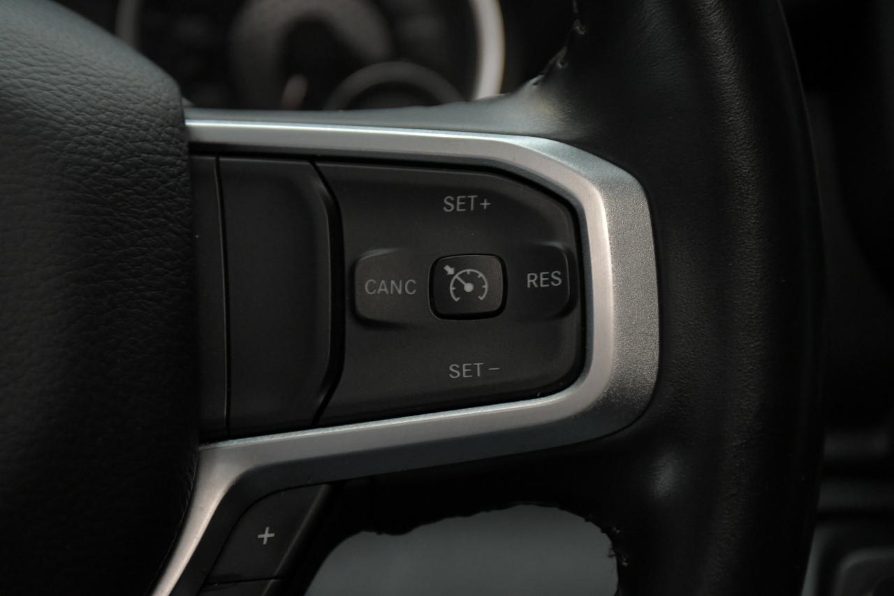 RAM 1500 Big Horn Crew Cab SWB 4WD 2019