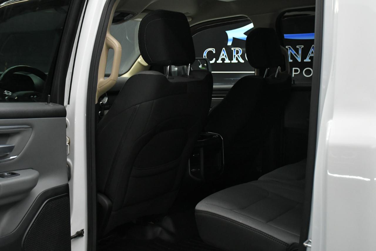 RAM 1500 Big Horn Crew Cab SWB 4WD 2019